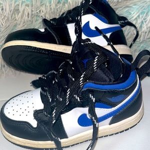 Jordan 1 Mid Racer Blue 8c